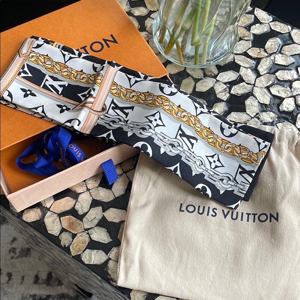 Louis Vuitton Monogram Black and White Bandeau
